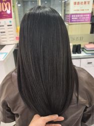 -镁连社·美联社