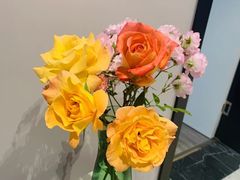 -蜜雪冰城(万达广场外B号门门口外集装箱店)