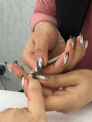 -赢韵美甲美睫瑞士净斑中心