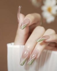 -悦指间美甲美睫