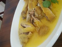 -侬佳蒸菜馆(听潮店)