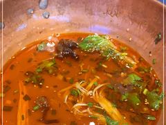 -成都你六姐·牛肉冒菜(城市集市合生汇店)