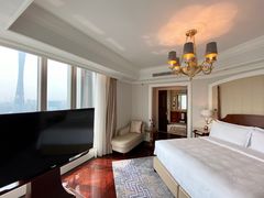 -广州富力丽思卡尔顿酒店