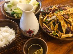 春笋腊肉-苗湘食府(十年店)