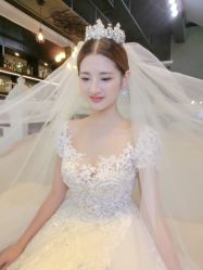 -艾米丽婚纱礼服