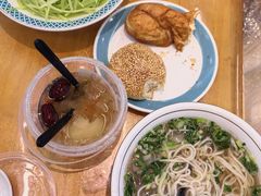 -伊京轩兰州牛肉面(闹市口店)