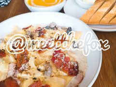 培根蘑菇手工宽面-ROAST coffee & eatery