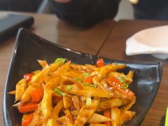 -玖鲜小笼(中山广场店)