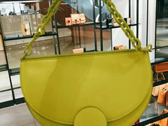 -CHARLES&KEITH(1234space店)