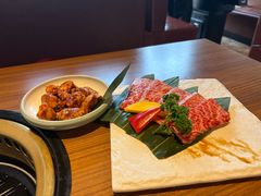 -炼火烤肉店