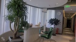 -PE SALON