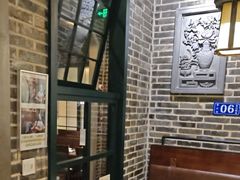 -东口码头·烧鸽子·鱼头泡饼·地方菜(金鹰悦城店)