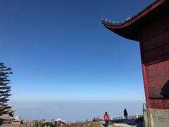 -峨嵋山金顶