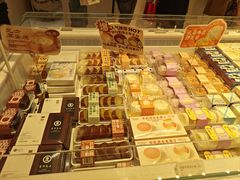 -好利来(上海长宁龙之梦店)