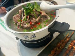 泉水羊肉-清真·宁夏印象·盐池滩羊肉体验店(江宁路店)