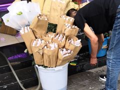 -万卉源鲜花店(百尚生活广场店)