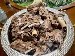-老三骨头馆(白桦东路店)
