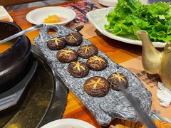 -万兴佳烤肉·长白山老味道(宏泰广场店)