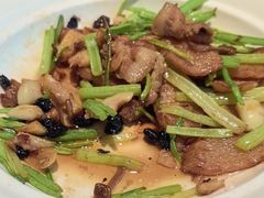 -九转小磨·非遗东北菜(万达广场店)