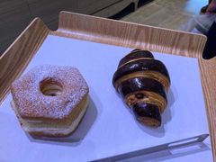 -巴黎贝甜(大宁国际商业广场店)