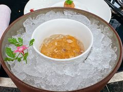 酱麻油海胆拌秋茄-杭州西子湖四季酒店·金沙厅