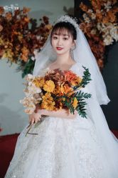 -莫小姐婚纱
