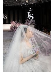 -MECCI婚礼摄影跟拍(红东方广场店)