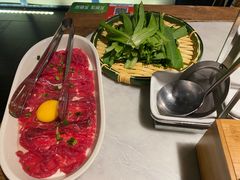 -尚尚仙·酸汤猪手·猪肚鸡火锅(华联万柳购物中心店)