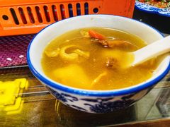 -阿鹏故事云南野生菌火锅(人民路店)