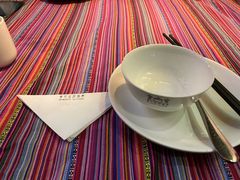 -香巴拉云南餐厅(华莱坞店)