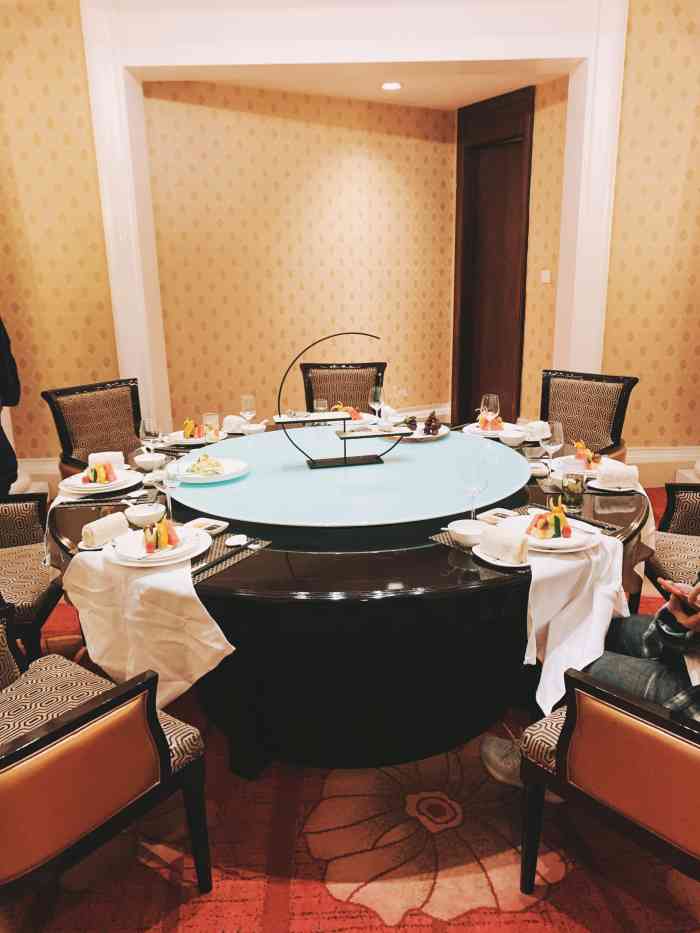 夏宫中餐厅-"位置:嘉善大道555号世博大酒店三楼夏宫.
