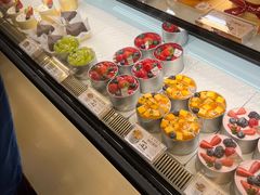 -花花卷卷·鲜食蛋糕(静安久光百货店)