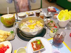 -椰小鸡·琼州糟粕醋·火锅(美兰缤纷城店)