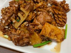 -梅飞酒家(名辉豪庭店)