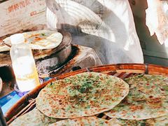 韭菜月亮饼-月亮饼香烟店(翠竹新村店)