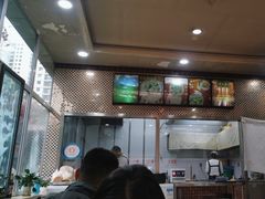 -泉儿头杂碎(杂碎师大店)