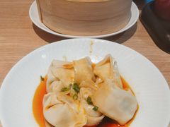 菜肉馄饨（红汤）-翡翠拉面小笼包Crystal Jade(上海浦东国际机场T1店)