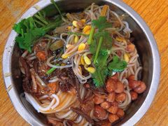 -灵山卢梅燕粉店