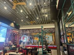 -肥汁米蘭香港米线(长宁来福士店)