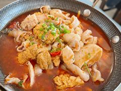 干锅鱼籽鱼泡-行云阁