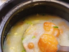 -乜都得港式茶楼(天贵路店)