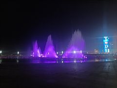 -东港音乐喷泉广场