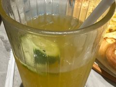 -必胜客(上海新南方商城PH店)