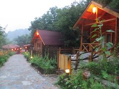 别墅区的小石板路-北京水岸山吧度假村(雁栖镇店)