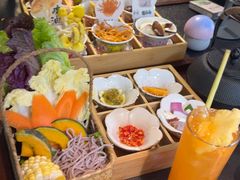 -菌自由丨野生菌火锅特色庭院餐厅(丽江古城店)