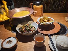 -吃饭皇帝大土家民族菜(荟聚店)
