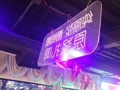 -路边边.炒菜烧烤.音乐餐厅(良乡长虹店)