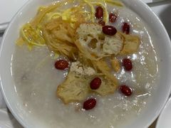 荔湾艇仔粥-赏点粤式点心(广州塔店)