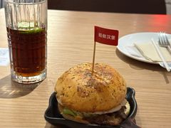 -必胜客(航洋国际店)