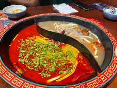 -万小鍋·酸汤肥牛火锅(苏宁广场店)